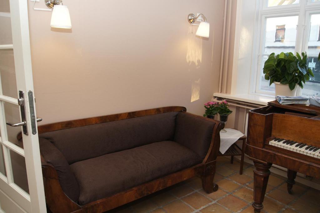 Hotel Radhuskroen Frederikssund Extérieur photo